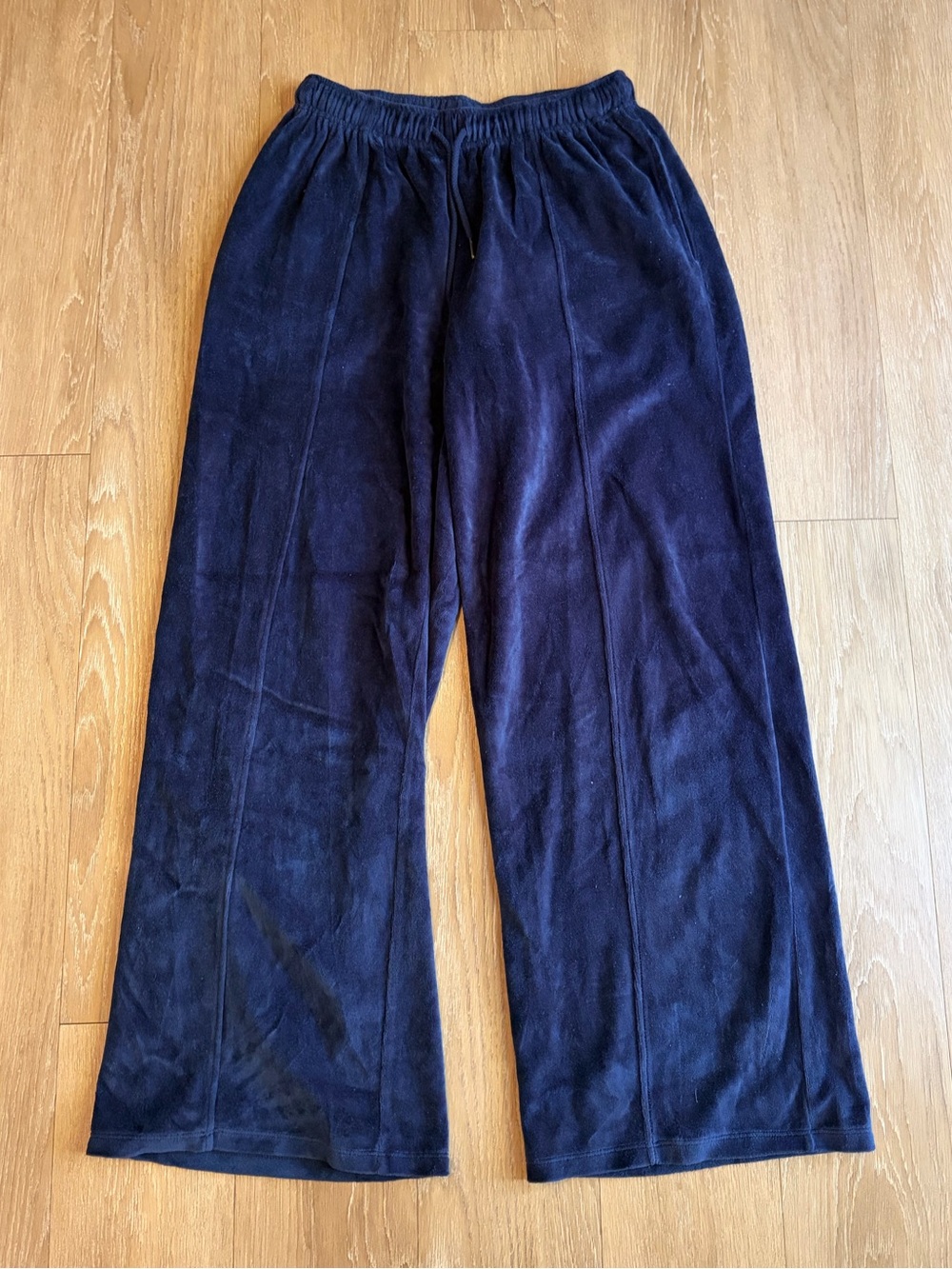 Universal Thread Navy Blue Wide-Leg Velour Sweatpants